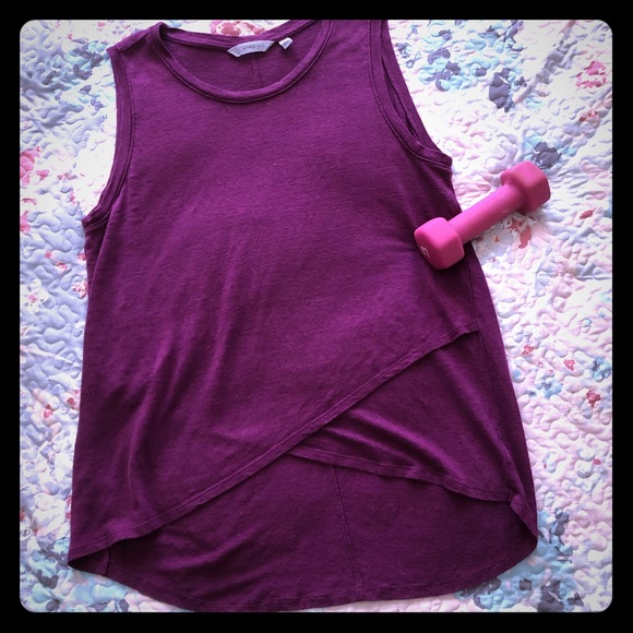 Athleta Tops - Athlete plum colored 100%linen tank